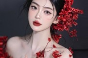艺术感美女怎么拍_如何打造氛围感妆容