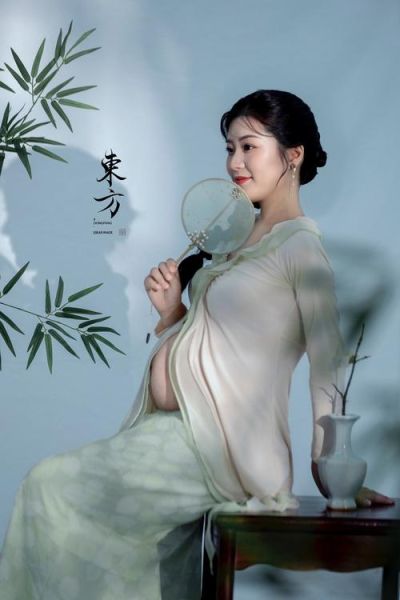 孕妈妈艺术照怎么拍好看_孕妇写真最佳拍摄时间