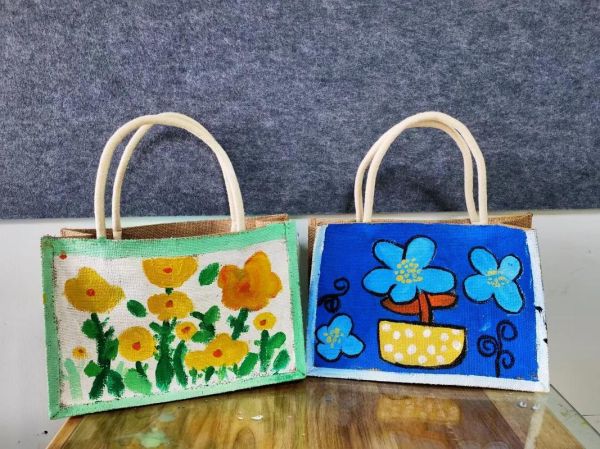 艺术包包手绘教程_手绘包包用什么颜料不掉色