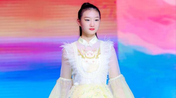 少儿模特培训哪家好_少儿模特几岁学最合适