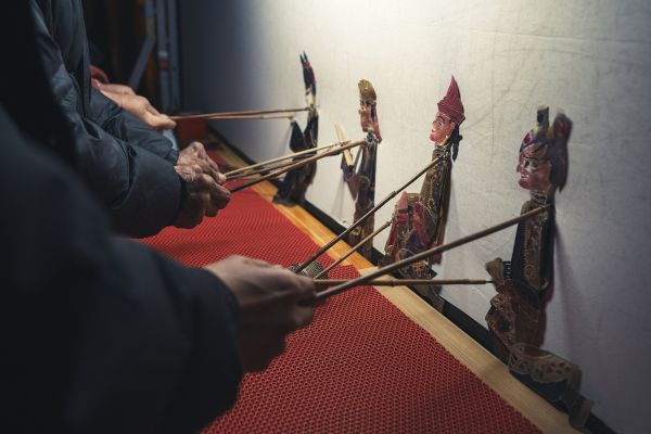 什么是皮影戏_皮影戏怎么表演