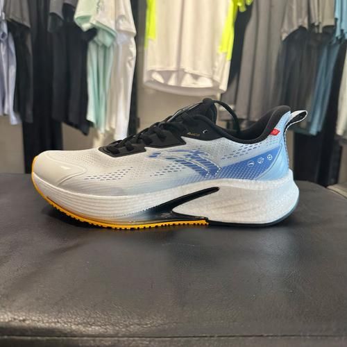 安踏氮科技跑鞋怎么样_安踏氮科技跑鞋适合哪些人群