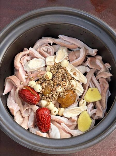 什么汤最养胃_煲汤需要多久