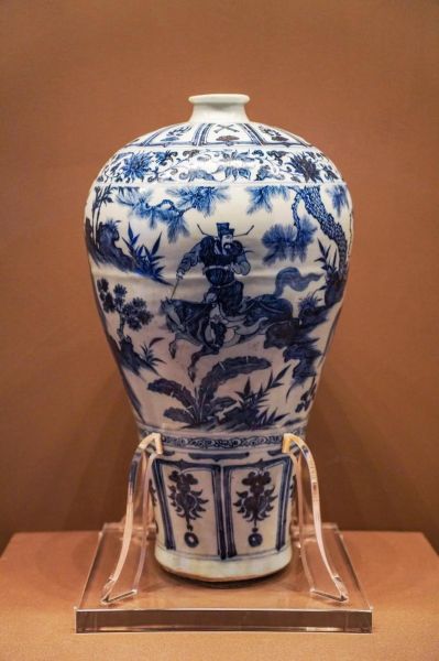 历史瓷器品种大全_哪些朝代瓷器最珍贵