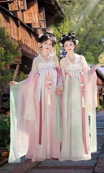 汉服日常怎么穿_汉服搭配技巧有哪些