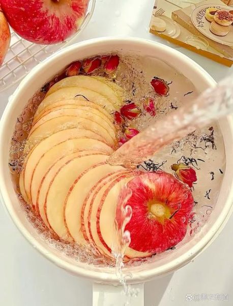 喝凉水会发胖吗_晚上吃苹果会胖吗