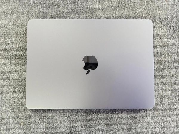 Is_the_M2_MacBook_Air_worth_it_for_coders_2024