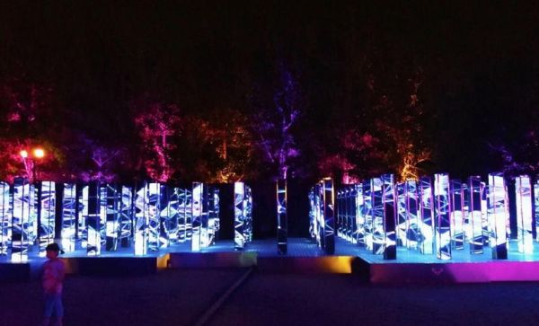 光电艺术装置是什么_如何打造沉浸式光影体验