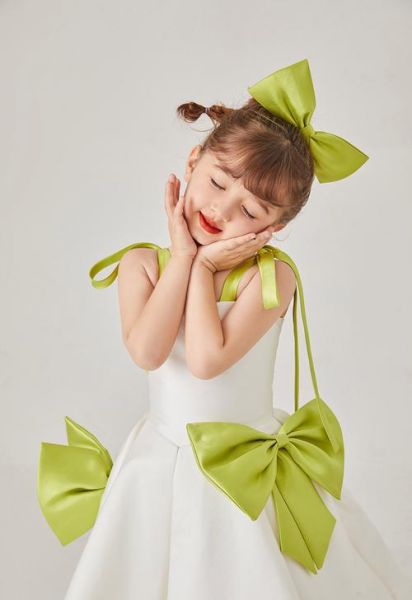 艺术幼儿照片怎么拍_幼儿艺术照拍摄技巧