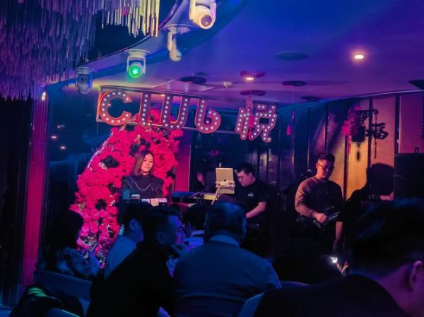 夜生活视频怎么拍_夜生活拍摄技巧有哪些