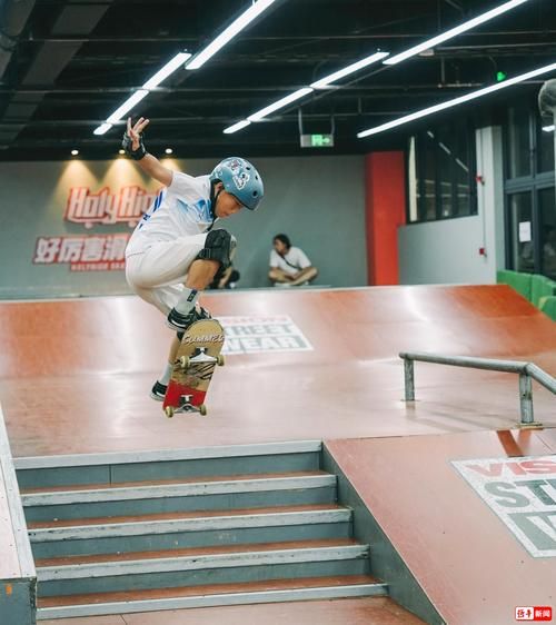 滑板是谁发明的_滑板历史故事大全