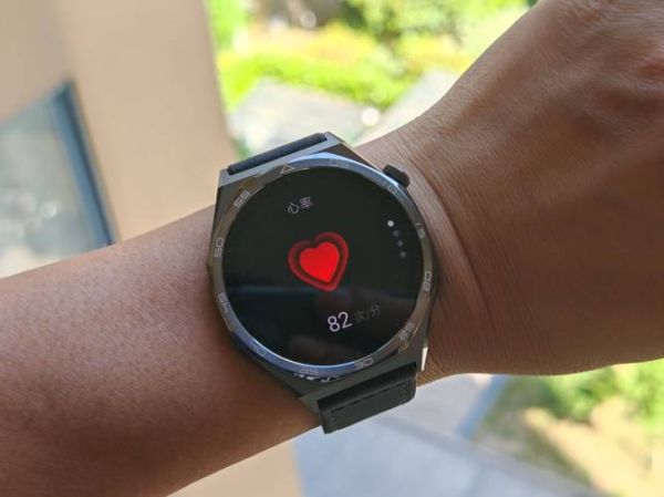 最便宜的智能手表多少钱_百元以内能买到吗