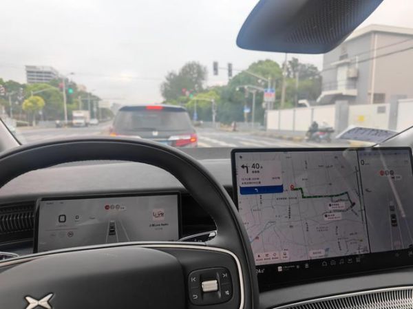 小鹏汽车智能驾驶怎么样_小鹏XNGP功能详解