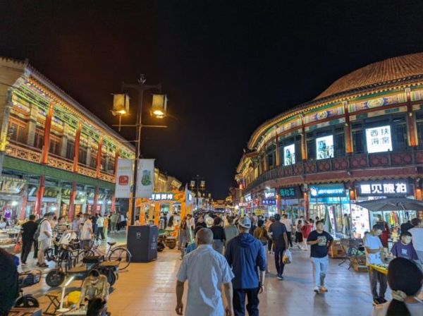 呼和浩特夜生活去哪玩_呼和浩特夜生活有哪些