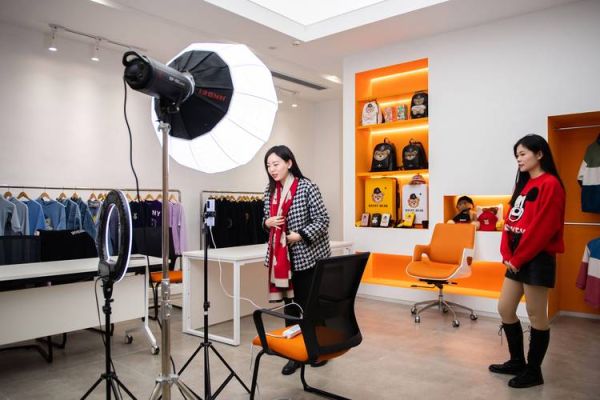 居家生活直播怎么带货_直播间布置技巧