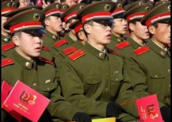军校假期生活是怎样的_军校学员放假能回家吗