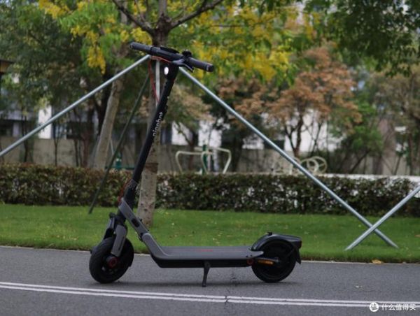 电动滑板车可以上地铁吗_电动滑板车通勤实用吗