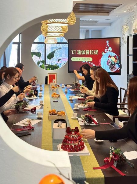 艺术沙龙是什么_如何参加艺术沙龙