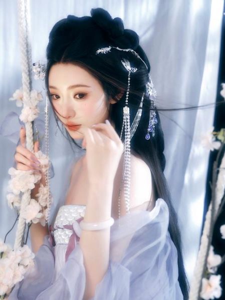 古风艺术写真怎么拍_古风写真服装搭配技巧