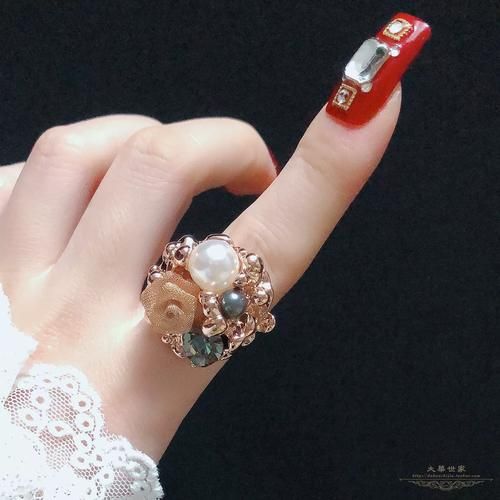 艺术花戒指怎么搭配_艺术花戒指适合什么场合