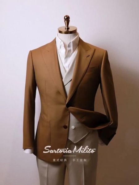 棕色西装怎么搭配_棕色西装适合什么场合