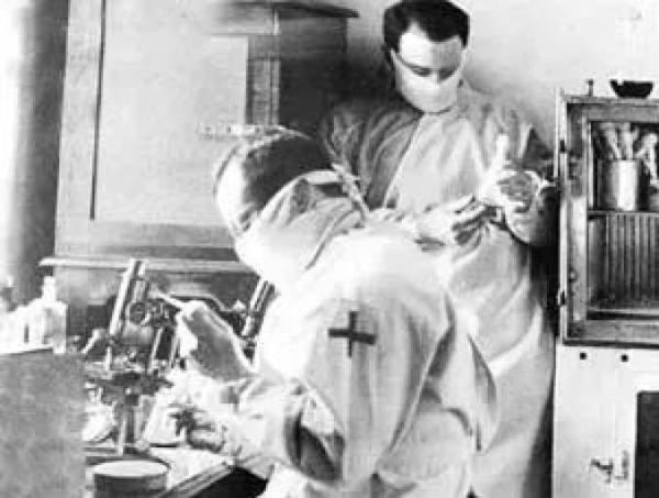 口罩历史图片大全_口罩最早出现在哪个朝代