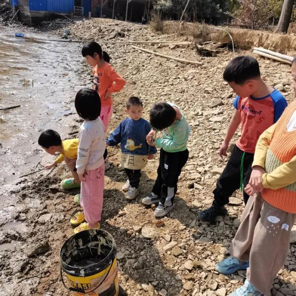 小孩子回村生活好吗_回村生活注意事项