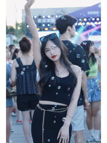 音乐节穿搭攻略_如何拍出氛围感大片