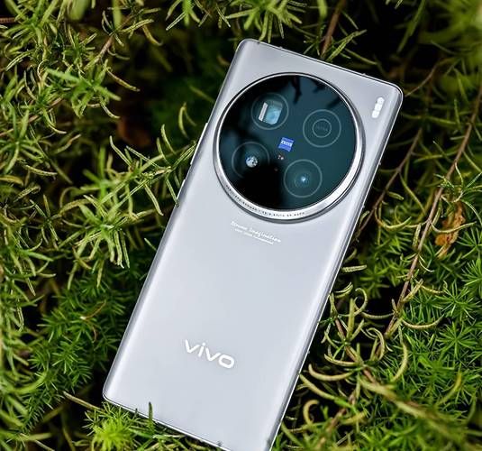 2024年旗舰手机值得买吗_拍照性能实测