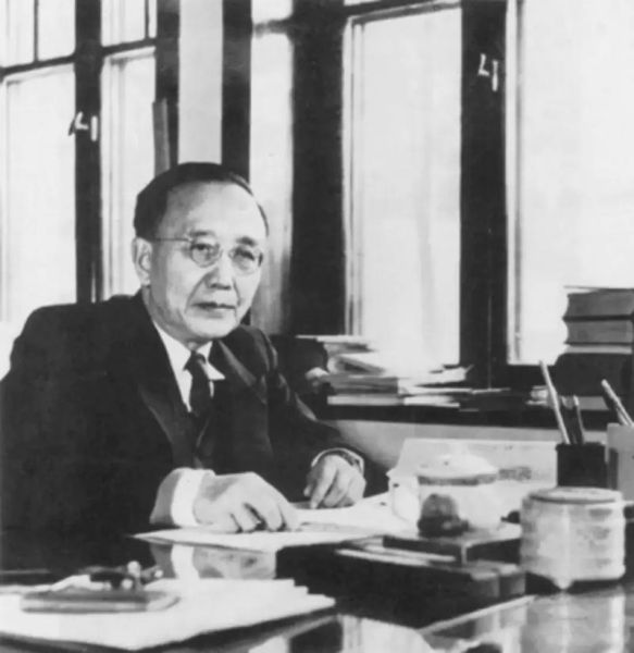 郭沫若历史故事大全_郭沫若有哪些传奇经历