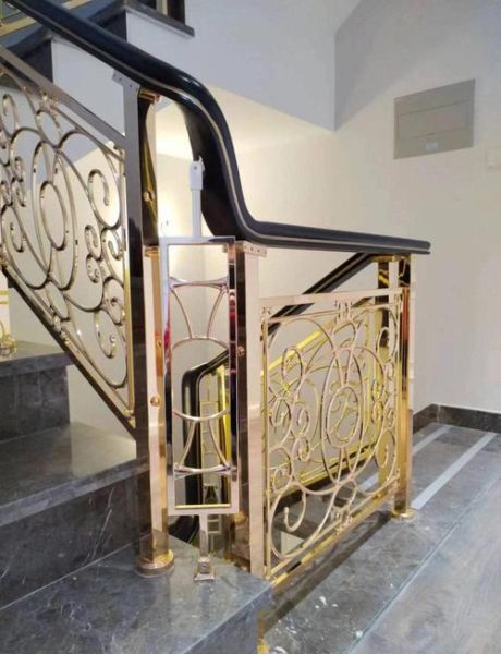 楼梯艺术护栏多少钱_楼梯艺术护栏怎么选